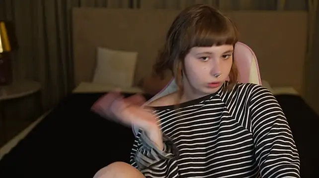 Fiona054 Chat XXX live