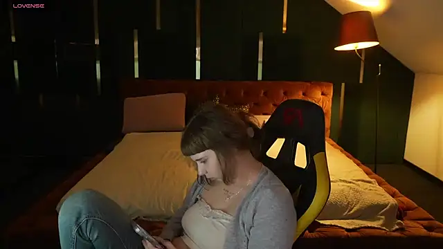 Fiona054's Live XXX Chat