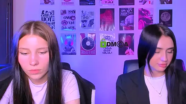 Pokazy przed kamerką – x_kaylita_x