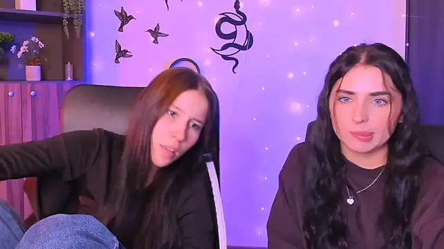 Show modela x_kaylita_x na web-kameri