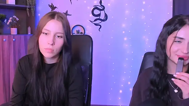 x_kaylita_x – Kamerová šou
