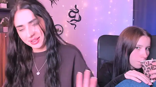 Show modela x_kaylita_x na web-kameri