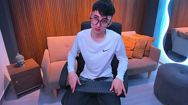 APOLOKING_ Adlı Modelin Web Kamerası Şovu