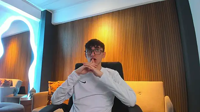 APOLOKING_ webkamerás műsora