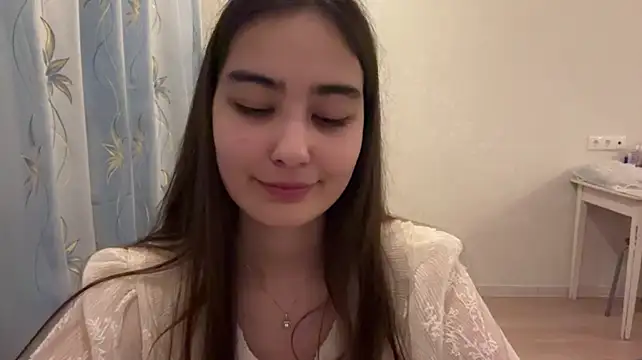 Show modela RaguelHarpst na web-kameri
