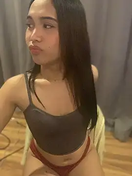 hugecock_mandy 网络视讯表演