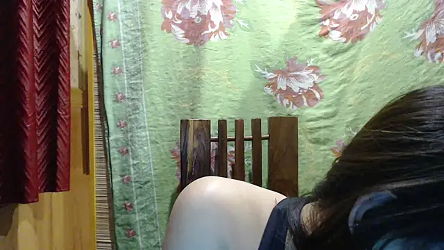 hugecock_mandy Show Webcam