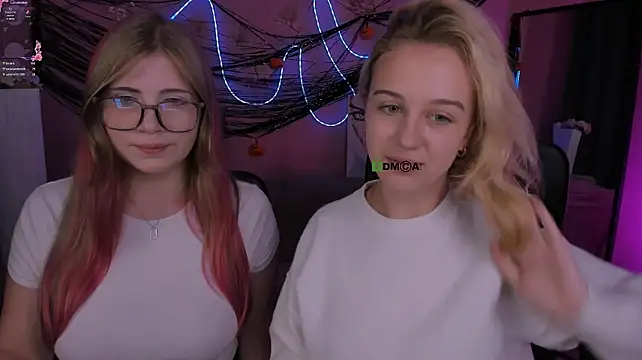 mariam_veiln Webbikameraesitys