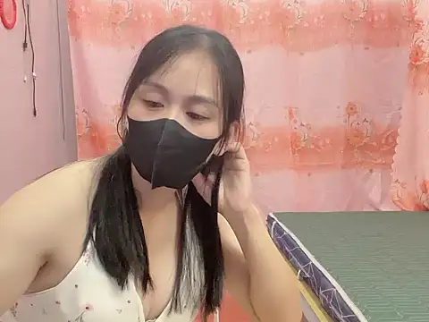 Lyly309 网络视讯表演