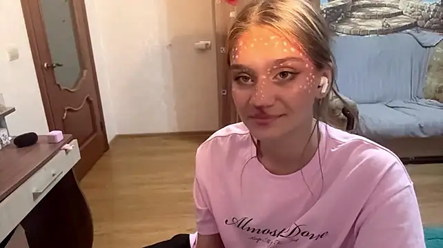 Webkamerová show mikasacutie