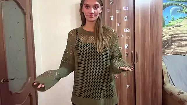 Pokazy przed kamerką – mikasacutie