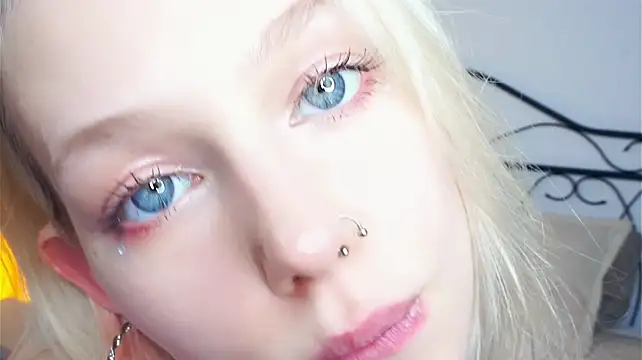 CorrieJust Webcam-Show