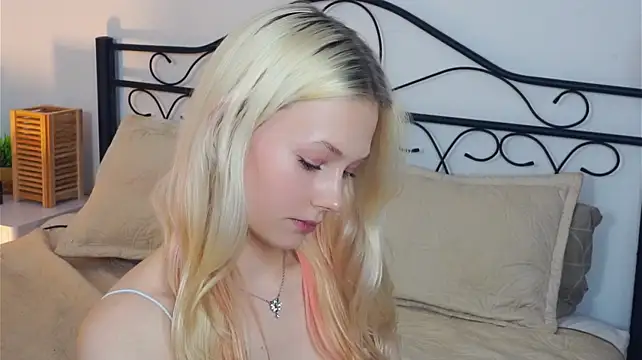 Chat XXX ao vivo de CorrieJust