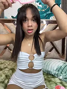 crystal_bunny_n Live XXX chat