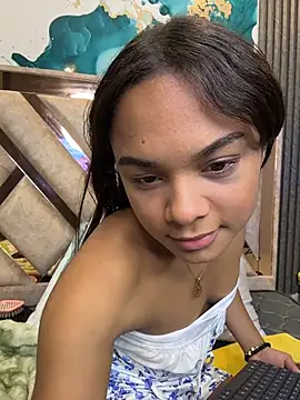 XXX chat uživo modela crystal_bunny_