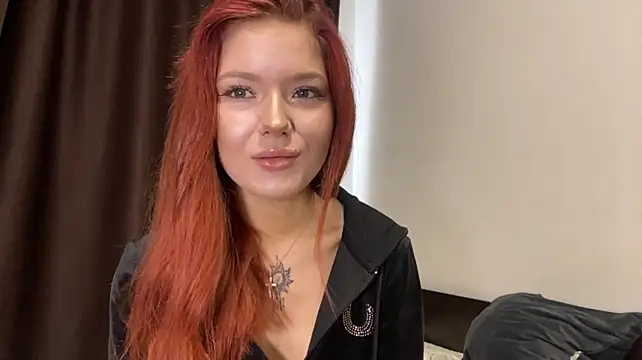 AliceRedTailed – Naživo XXX chat