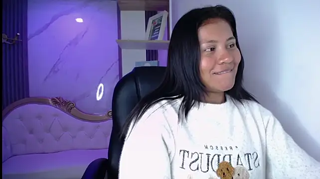 emiily_tk Chat XXX in diretta