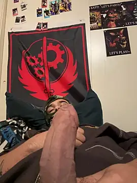notgayonlygirls Show in webcam