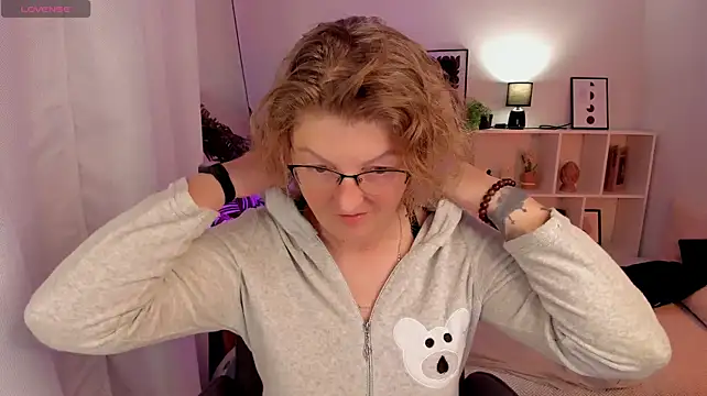 TashaMay's Webcam Show