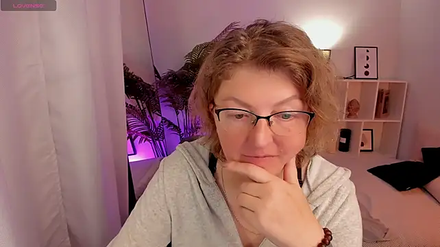 TashaMay XXX чат на живо