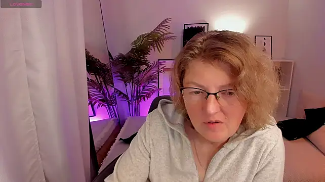 Chat XXX en directo de TashaMay
