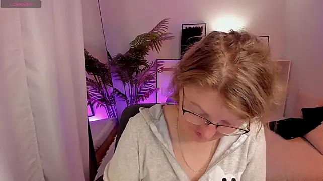 Chat +18 de TashaMay ao vivo