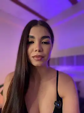 ValentinaRosee_'s Live XXX Chat