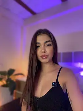 Chat XXX en directo de ValentinaRosee_