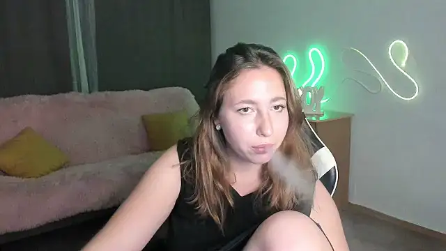 GyrlCool Live XXX-chat