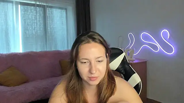GyrlCool's Live XXX Chat