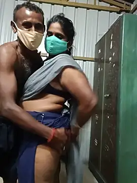 הופעת וובקאם של Kalai_tamil