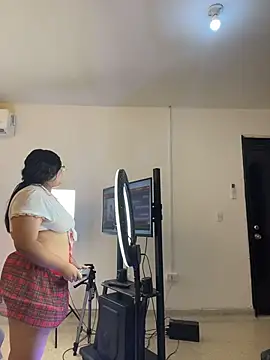 Ariaa_Monroe 网络视讯表演