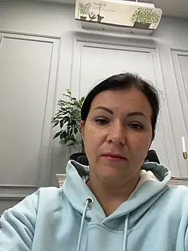 Lana1910's Live XXX Chat