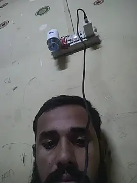 הופעת וובקאם של Desi_Fox1
