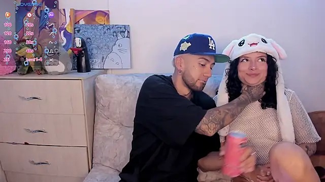 couplevibesss Adlı Modelin Web Kamerası Şovu