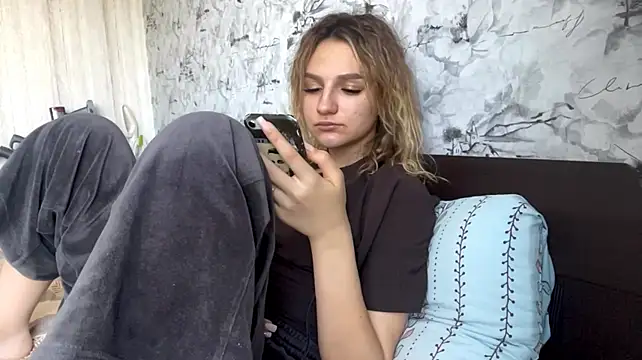 Chat +18 de FayeSeiple ao vivo