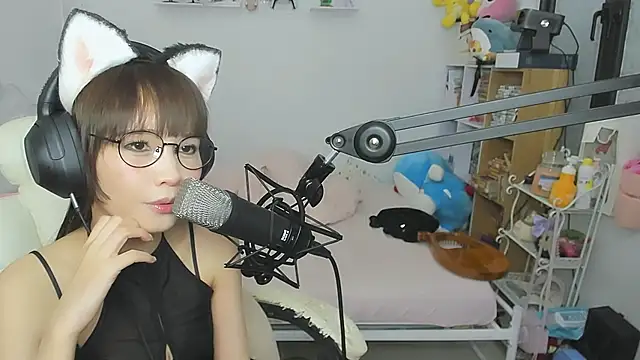NeKo-nEk0-niI 网络视讯表演