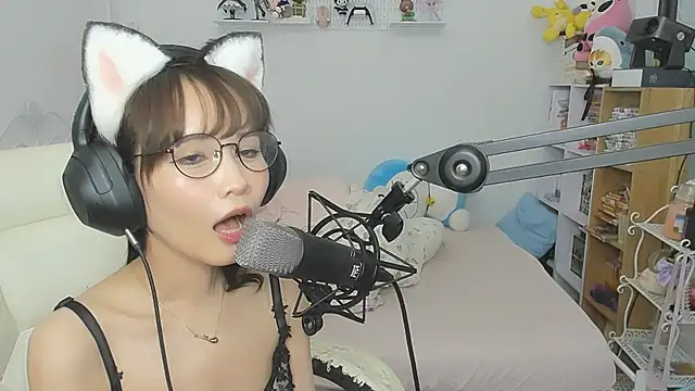 NeKo-nEk0-niI Live XXX-Chat