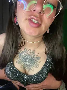 Živý XXX chat rousse-beckett