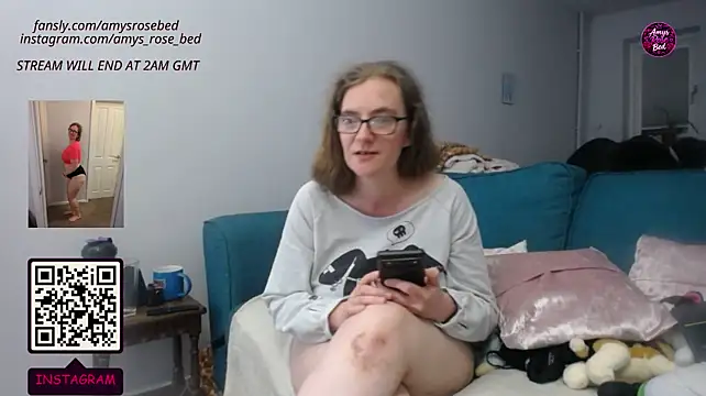 AmysRoseBed's Webcam Show