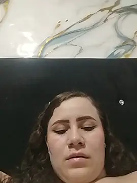 ZaharaGoldwin's Webcam Show