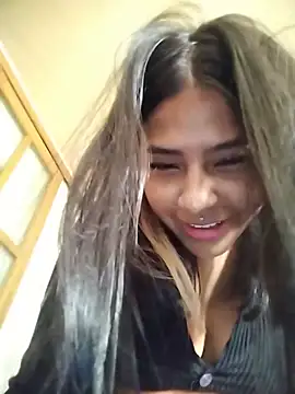 הופעת וובקאם של Squirtcatitaa0