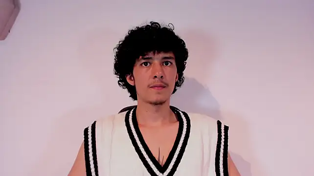 santi_twink – webcam-show