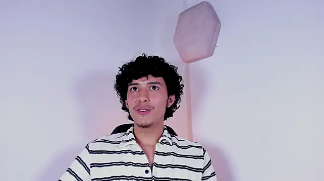 santi_twinkn Webbikameraesitys