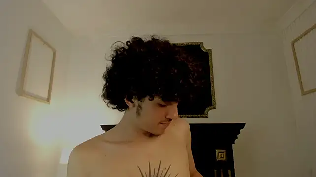 Show modela santi_twink na web-kameri