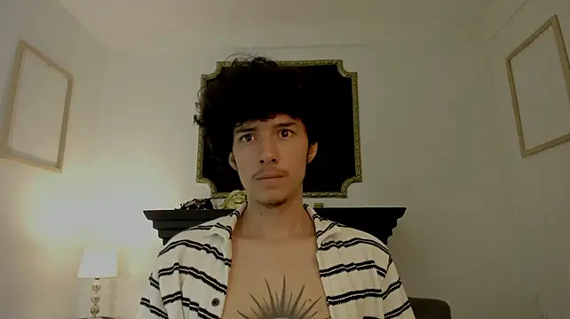عرض كام santi_twink