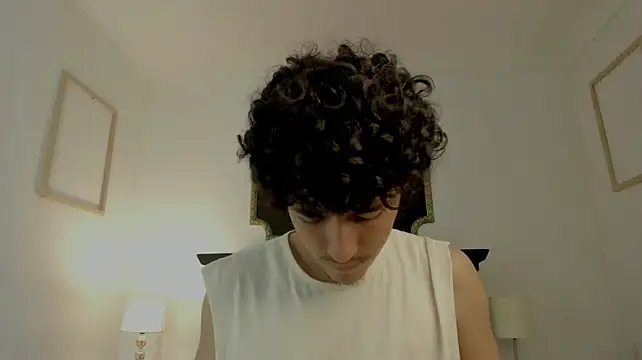Show modela santi_twink na web-kameri