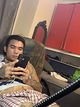 Webkamerová show mikeysins2