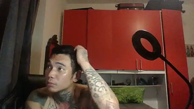 Show de mikeysins2 na webcam