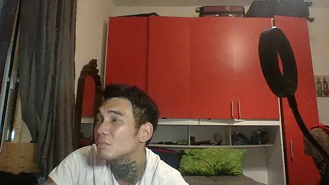 mikeysins2 webkamerás műsora